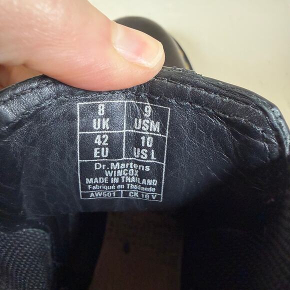 Dr. Martens Wincox Smooth Leather Buckle Boots - Black Mens 9 - Women’s 10 - Picture 8 of 8